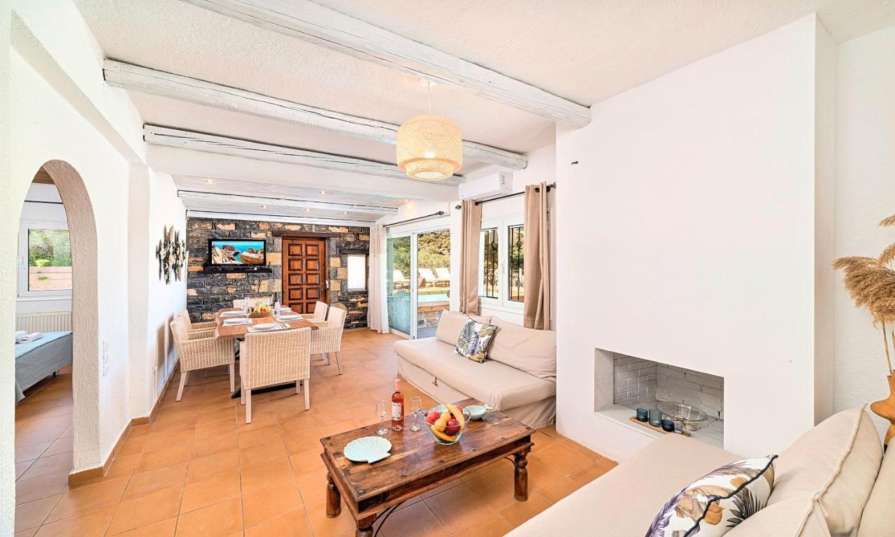 Cretan Lodge Heated Pool Ágios Nikólaos Eksteriør bilde